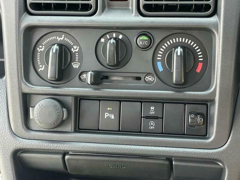 CLIPPER TRUCK