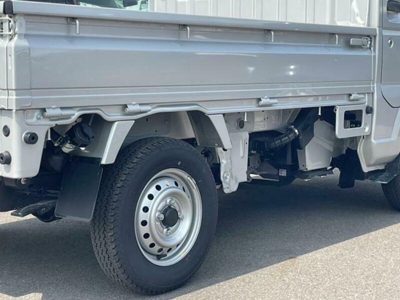 CLIPPER TRUCK