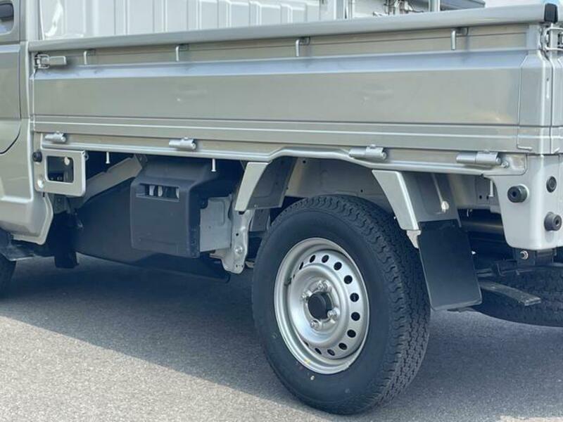 CLIPPER TRUCK