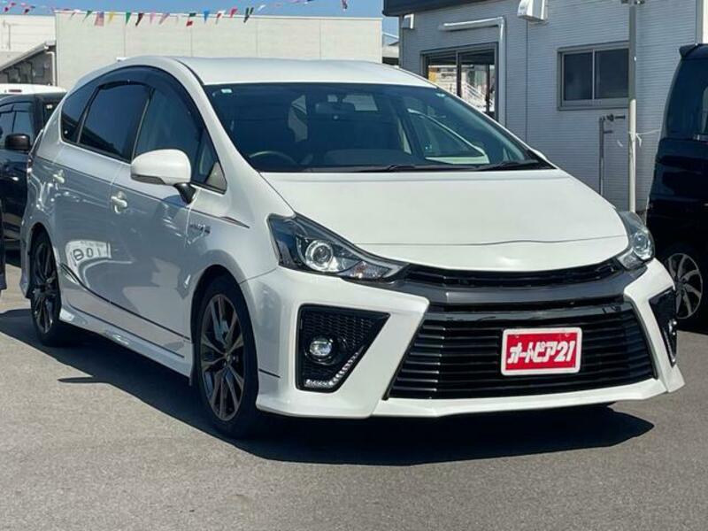 PRIUS ALPHA