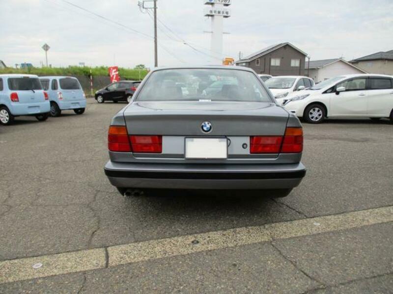 5 SERIES