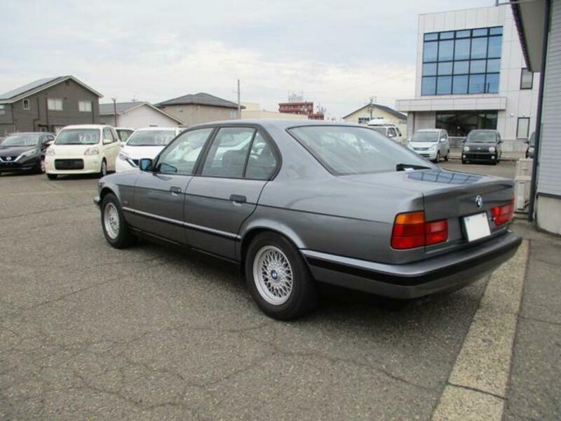5 SERIES