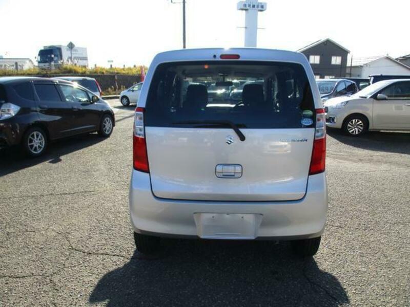 WAGON R