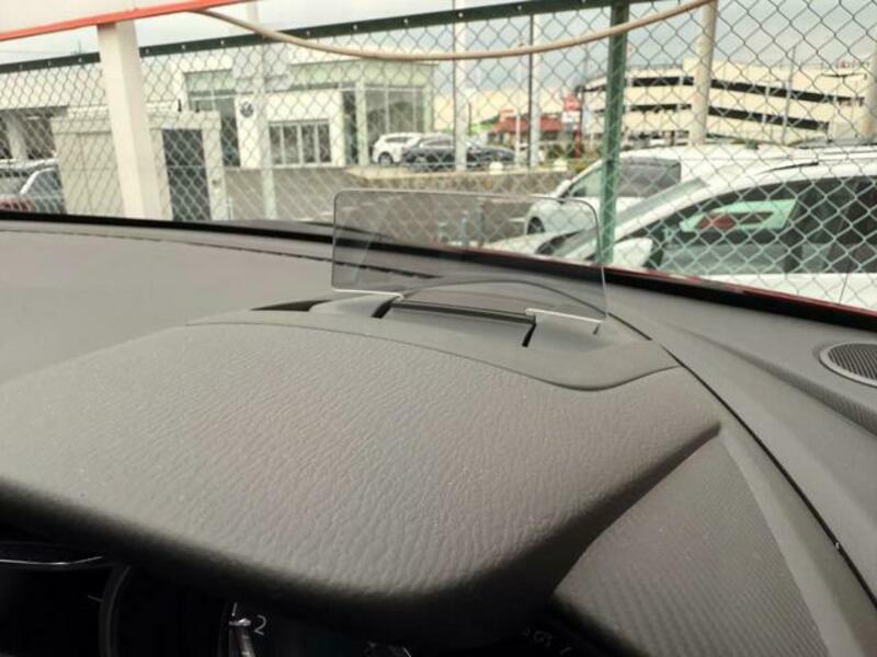 MAZDA2