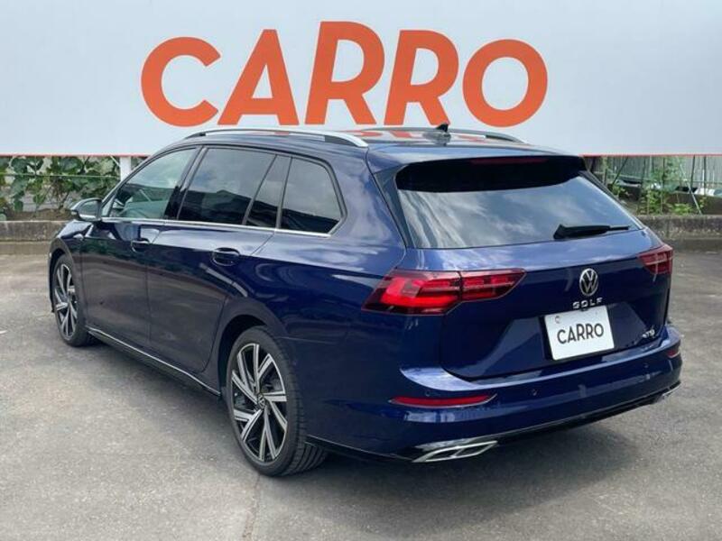 GOLF VARIANT