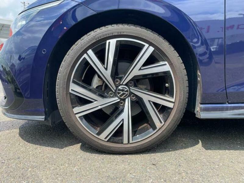 GOLF VARIANT