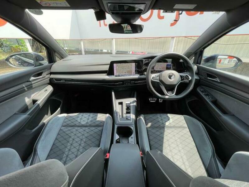 GOLF VARIANT