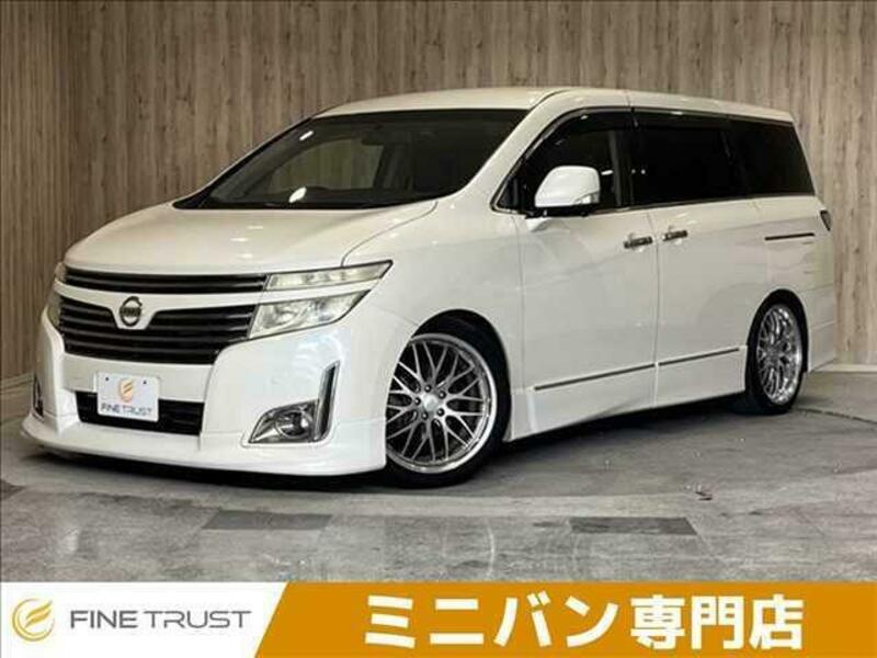 NISSAN ELGRAND
