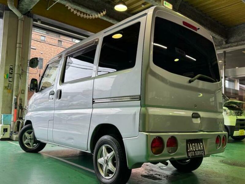 MINICAB VAN