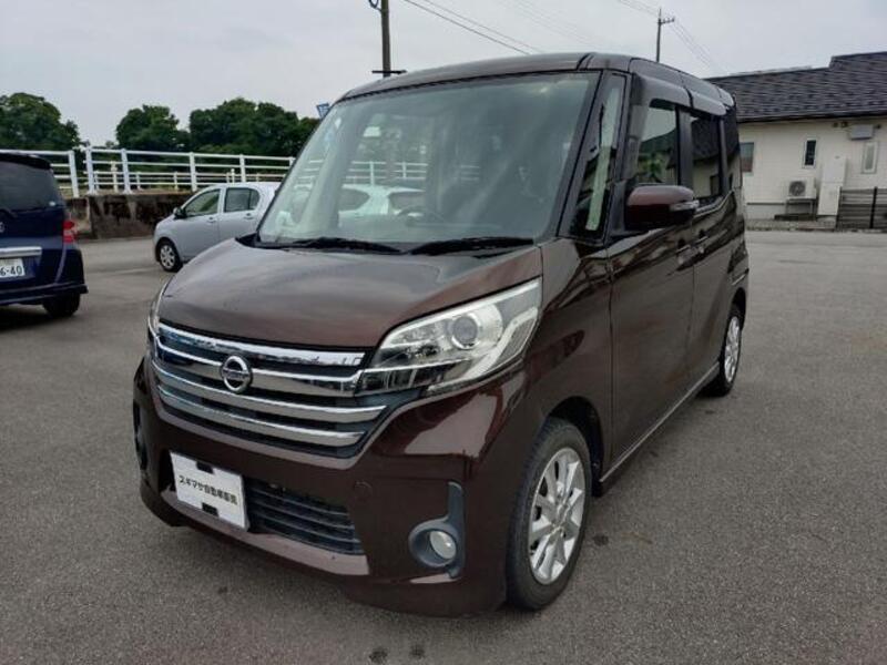 NISSAN DAYZ ROOX
