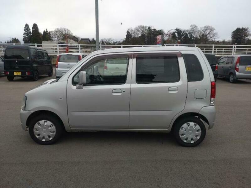 WAGON R