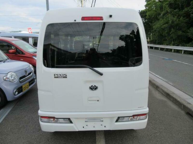 PIXIS VAN