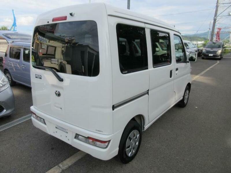 PIXIS VAN
