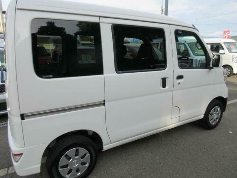 PIXIS VAN