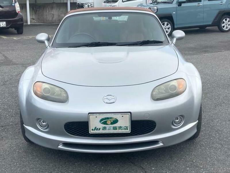ROADSTER