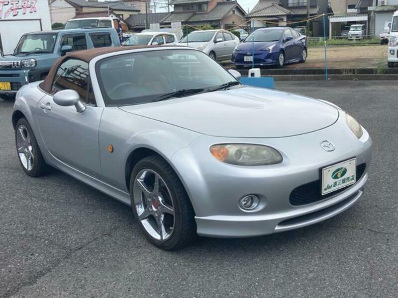 ROADSTER