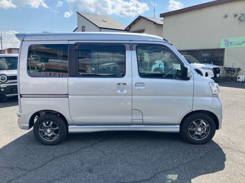 ATRAI WAGON