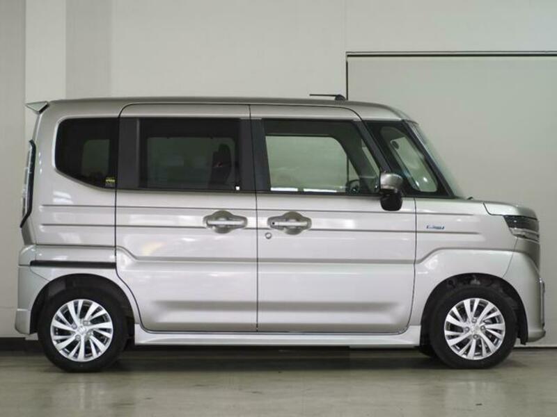 SPACIA CUSTOM