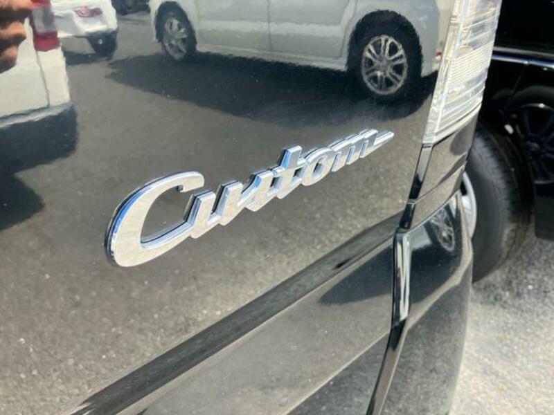 N BOX CUSTOM