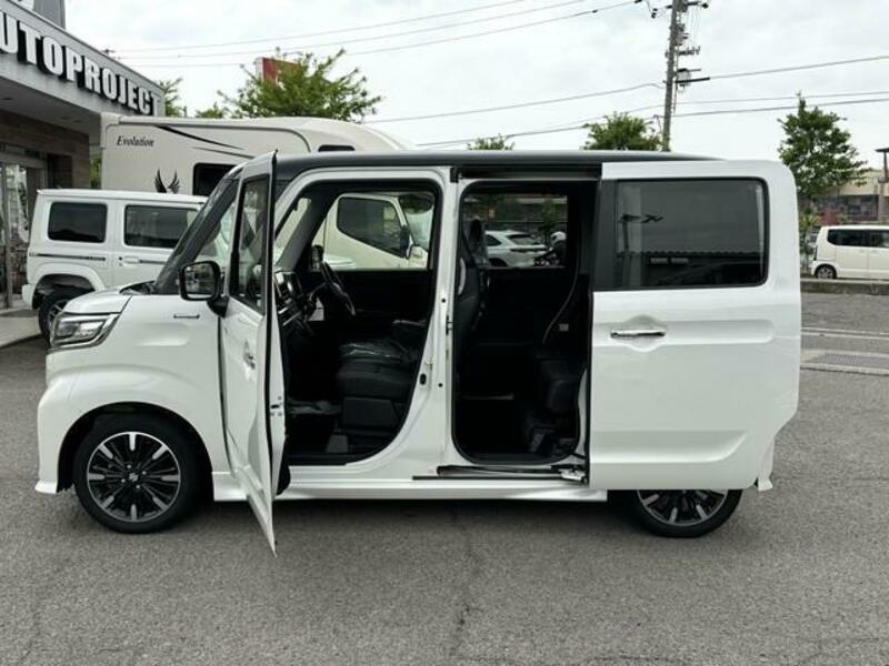SPACIA CUSTOM