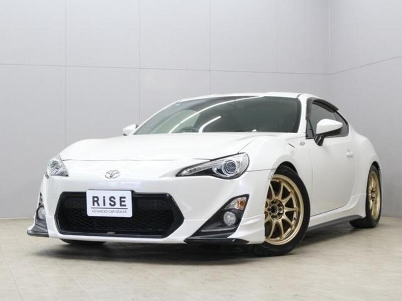 TOYOTA 86
