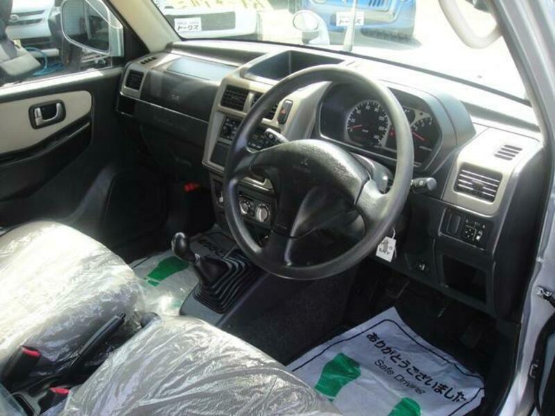 PAJERO MINI