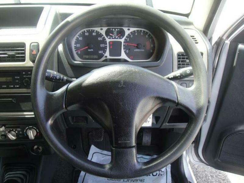 PAJERO MINI