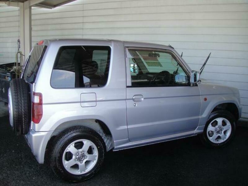 PAJERO MINI