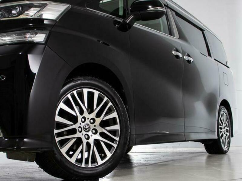 VELLFIRE