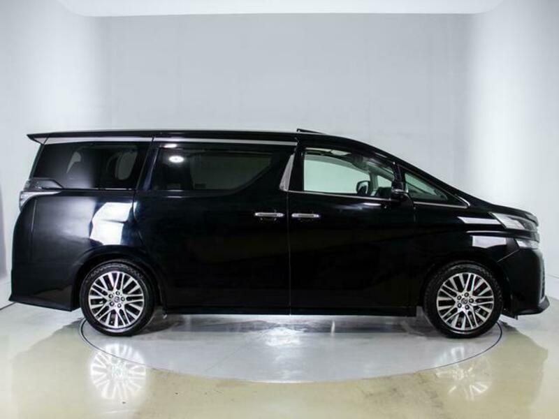 VELLFIRE