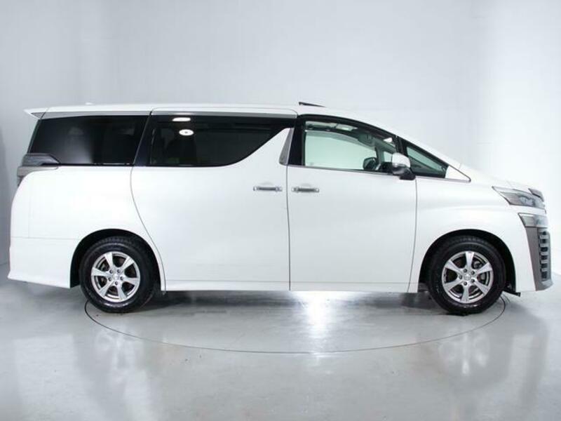 VELLFIRE