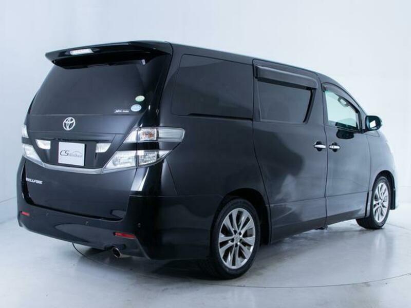 VELLFIRE