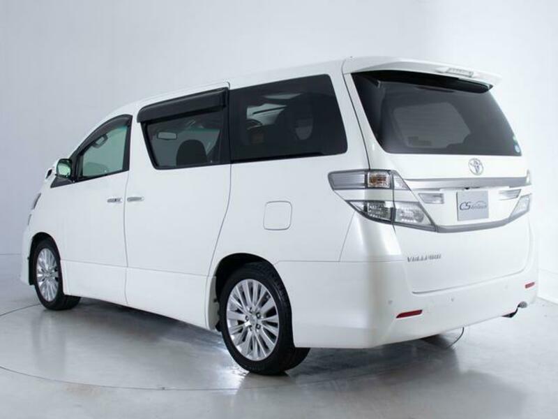 VELLFIRE