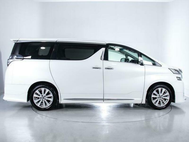 VELLFIRE
