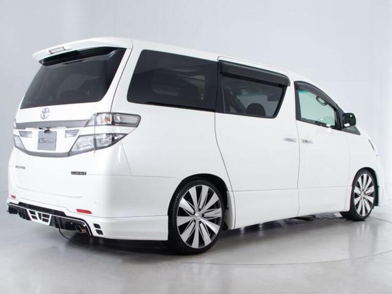 VELLFIRE