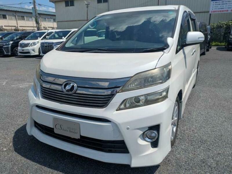TOYOTA VELLFIRE