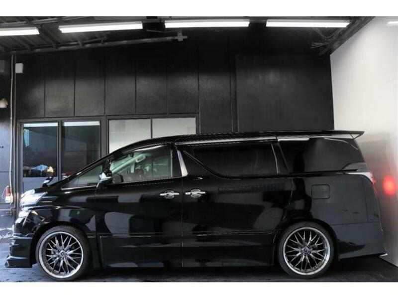 VELLFIRE