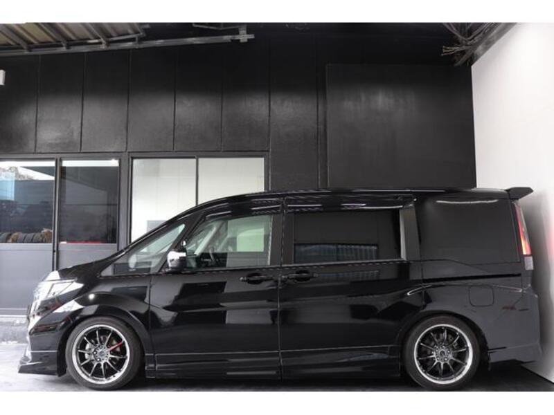 STEPWAGON SPADA
