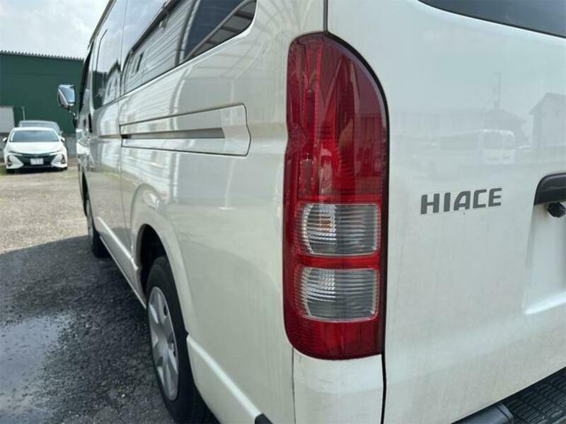HIACE VAN