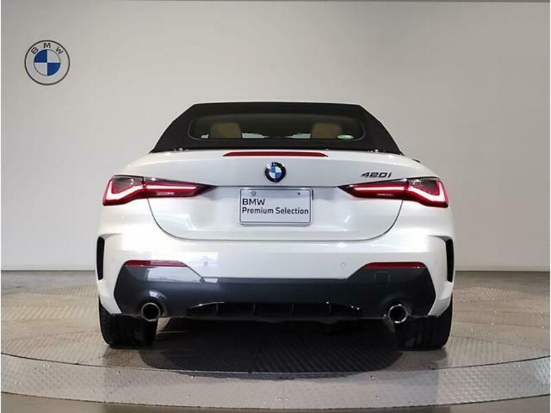 4 SERIES