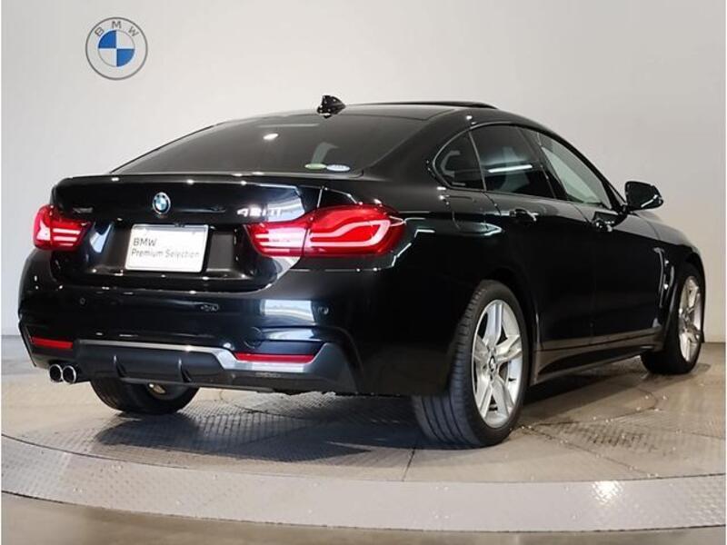 4 SERIES
