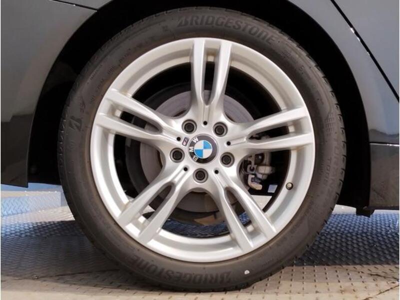 4 SERIES