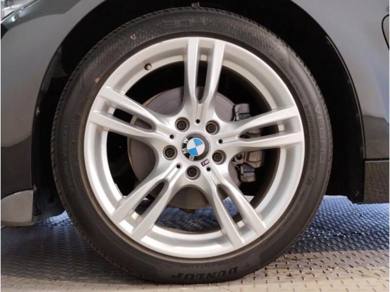 4 SERIES