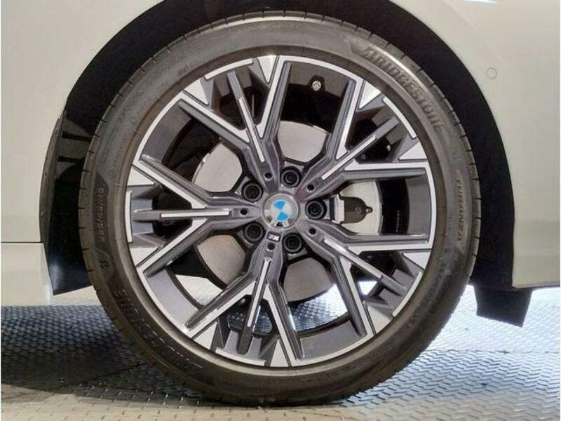 1 SERIES