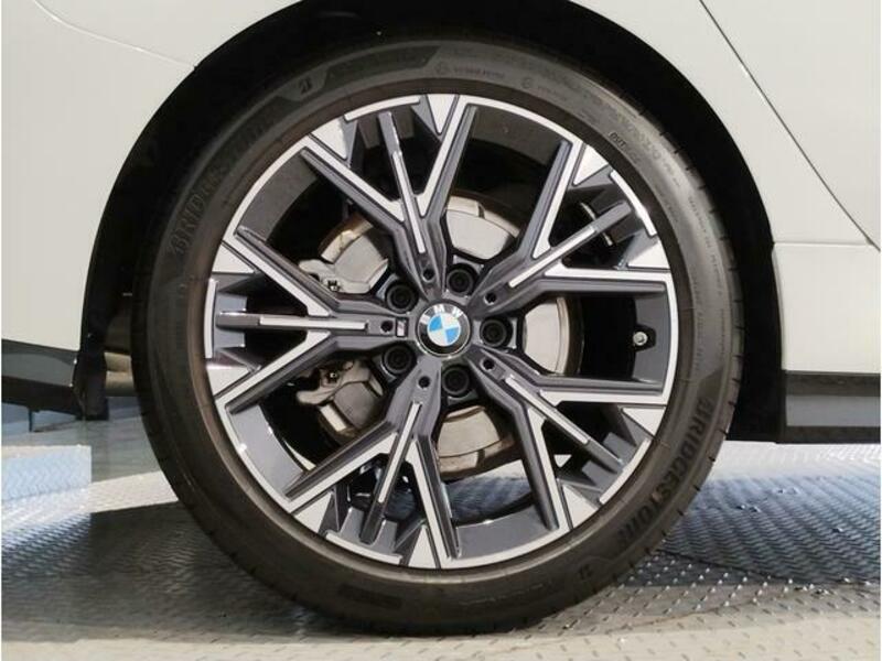 1 SERIES