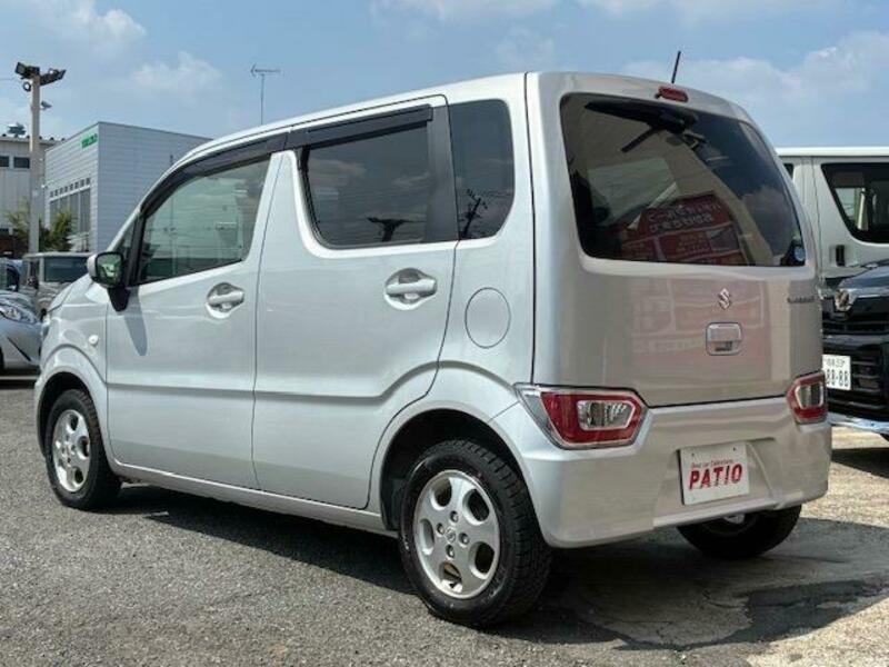 WAGON R