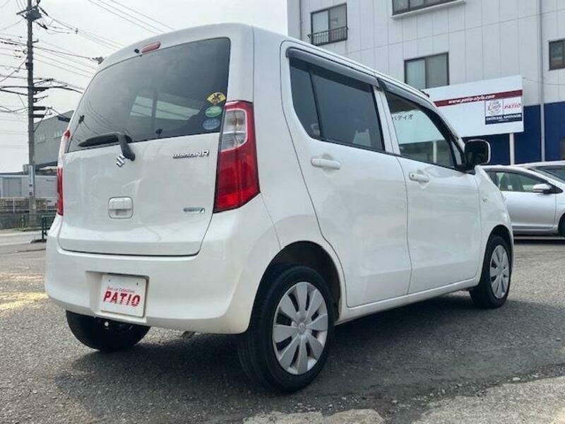 WAGON R