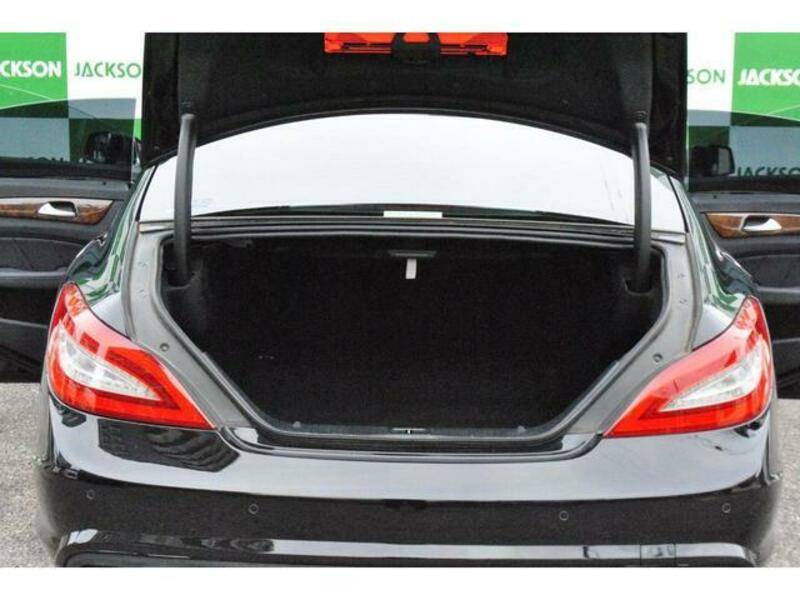 CLS-CLASS