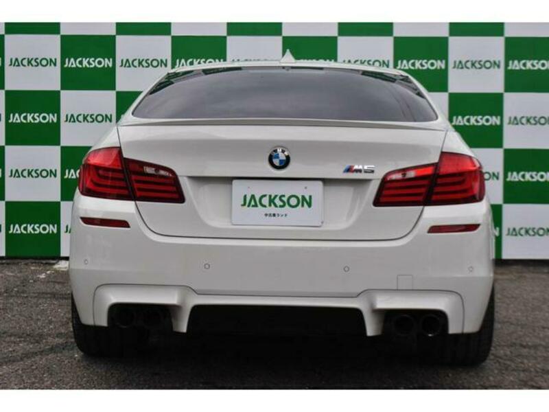 M5