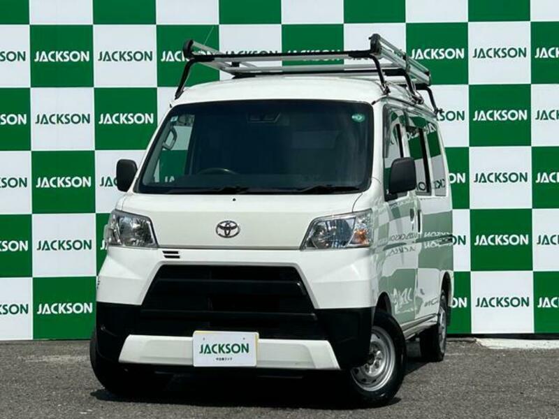 TOYOTA PIXIS VAN